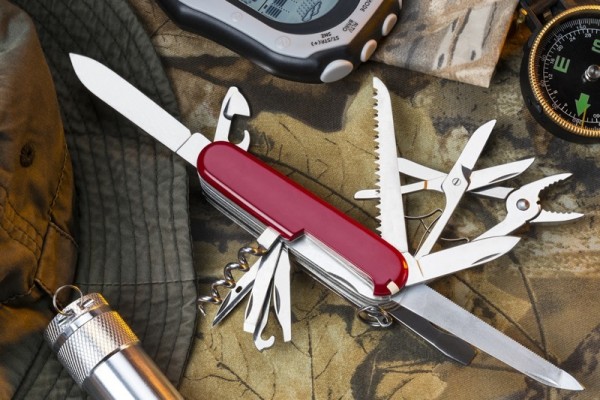 9 Things On A Swiss Army Knife That You Can’t Do Without